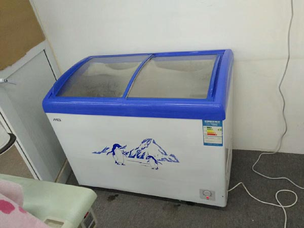 冰箱-1